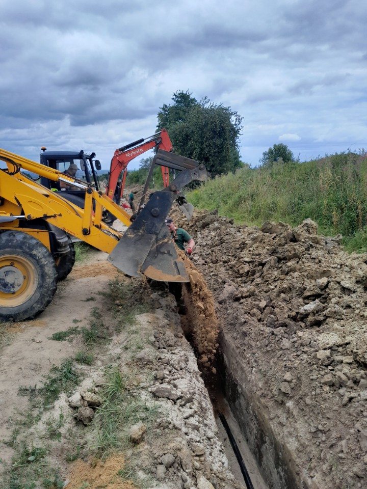 elektroinstalacje Dobrzany wykopy pod kable energetyczne linie SN/NN ENERGO-MONTAŻ budowa sieci